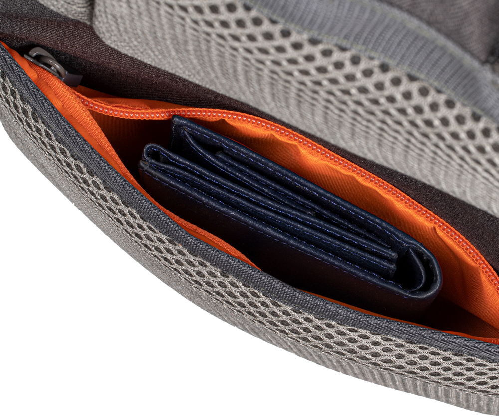 Sac à dos Rivacase Galapagos 7761 kaki pour ordinateurs portables 15.6" (7761 kaki) – Image 12